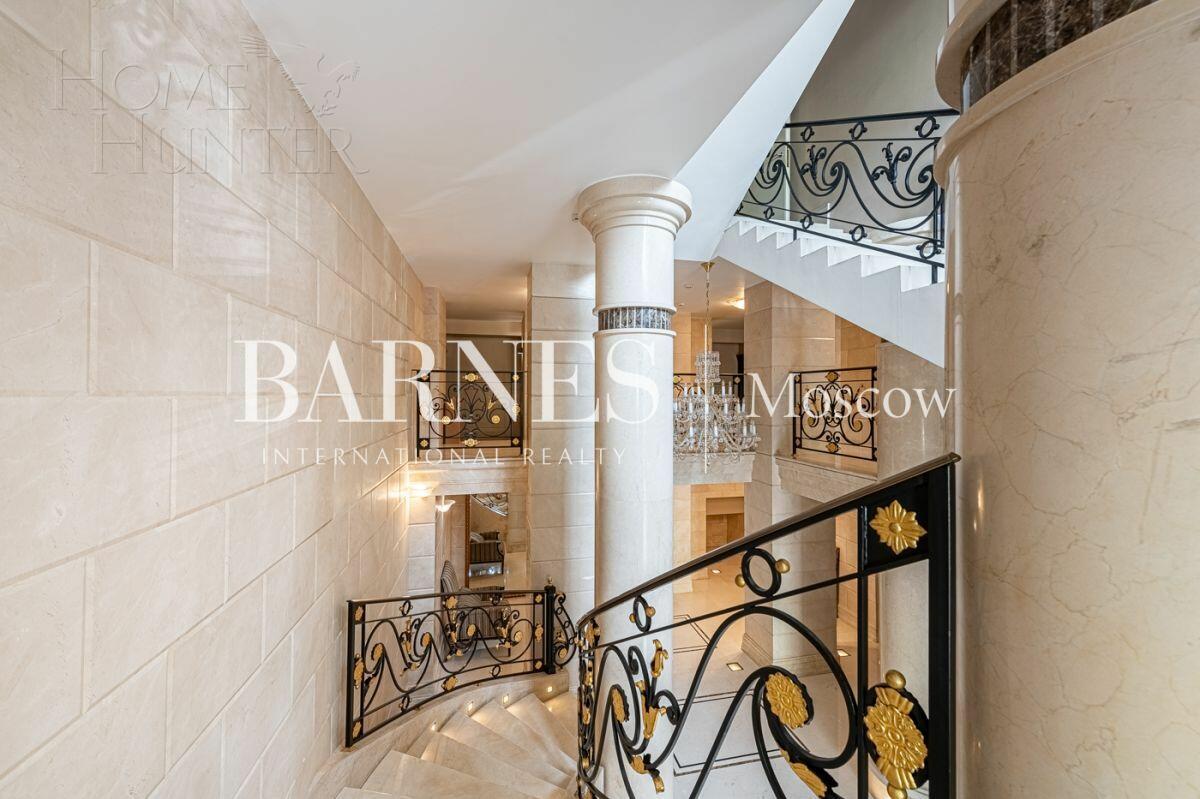 2-УРОВНЕВЫЙ ПЕНТХАУС БЕЗ ОТДЕЛКИ 640 М² НА 7 ЭТАЖЕ