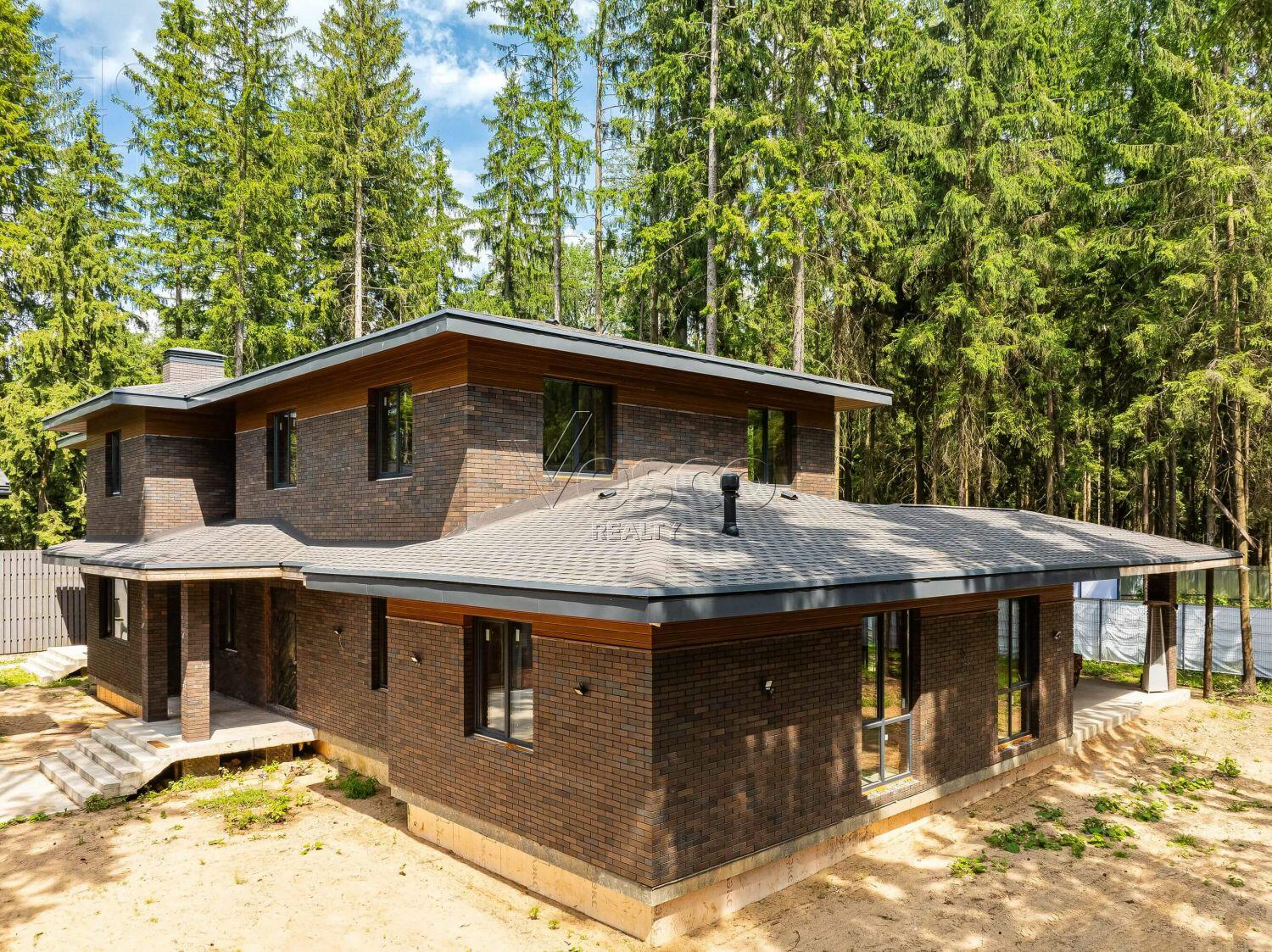 2-этажный коттедж 793 м² без отделки