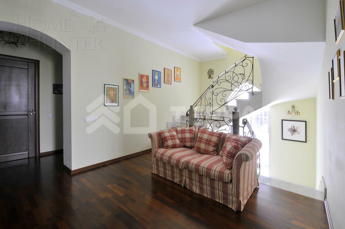 2-этажный коттедж 618 м² с отделкой