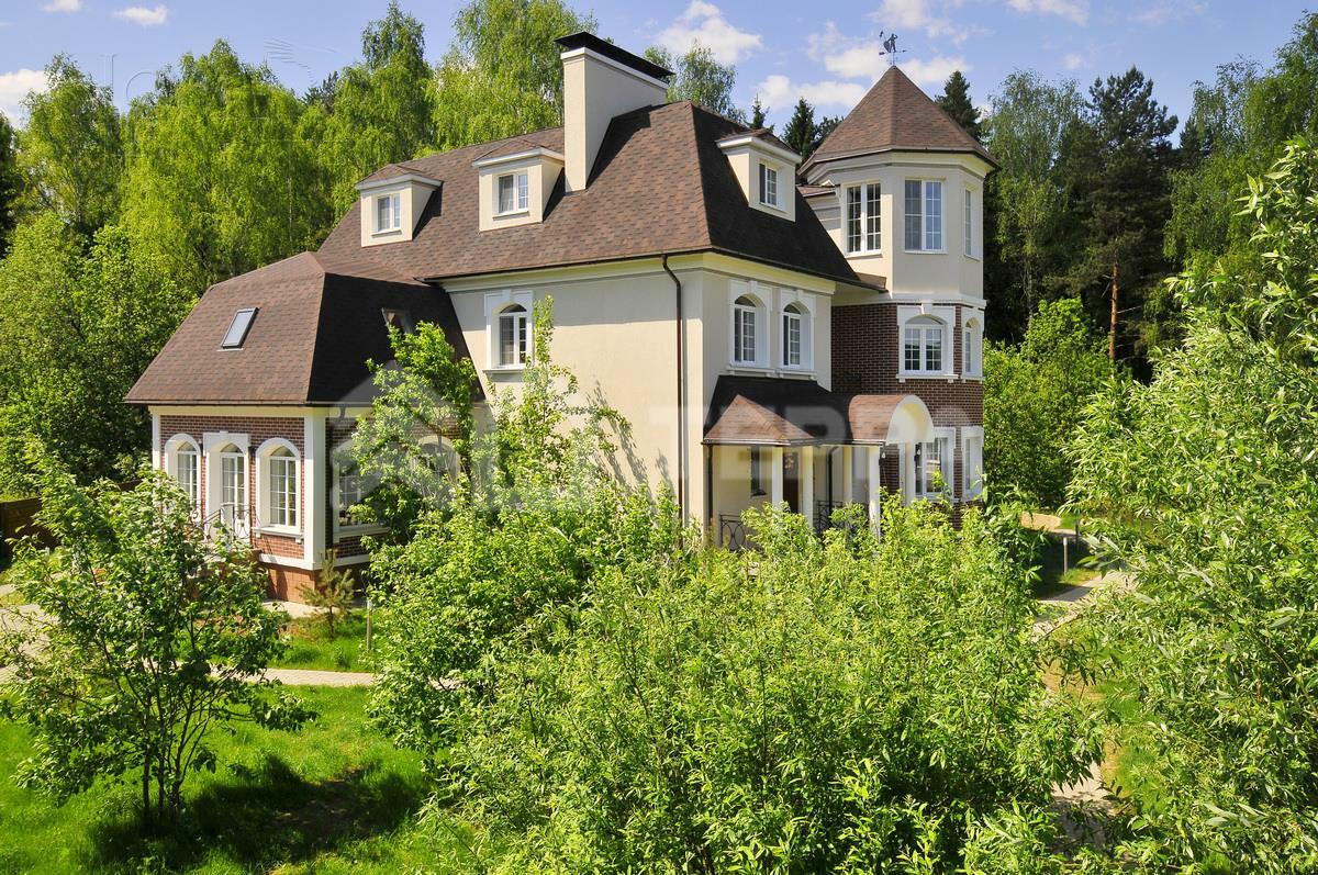 2-этажный коттедж 618 м² с отделкой