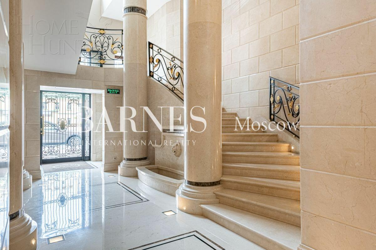 2-УРОВНЕВЫЙ ПЕНТХАУС БЕЗ ОТДЕЛКИ 640 М² НА 7 ЭТАЖЕ