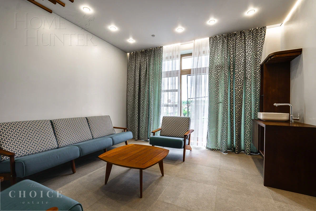 3-этажный таунхаус 410 м² с отделкой