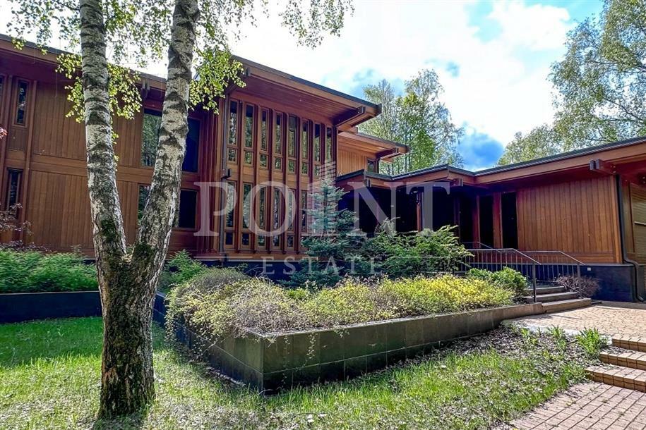 2-этажный коттедж 687 м² с отделкой