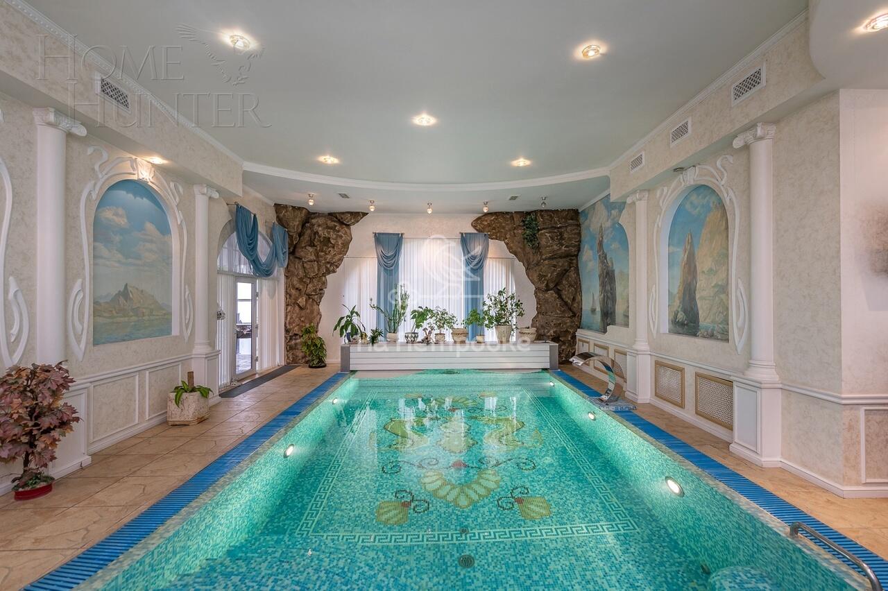 2-этажный коттедж 630 м² с отделкой