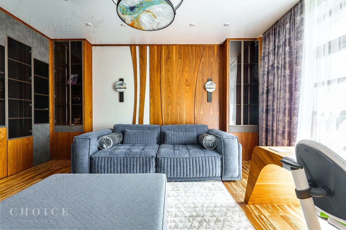 3-этажный таунхаус 410 м² с отделкой