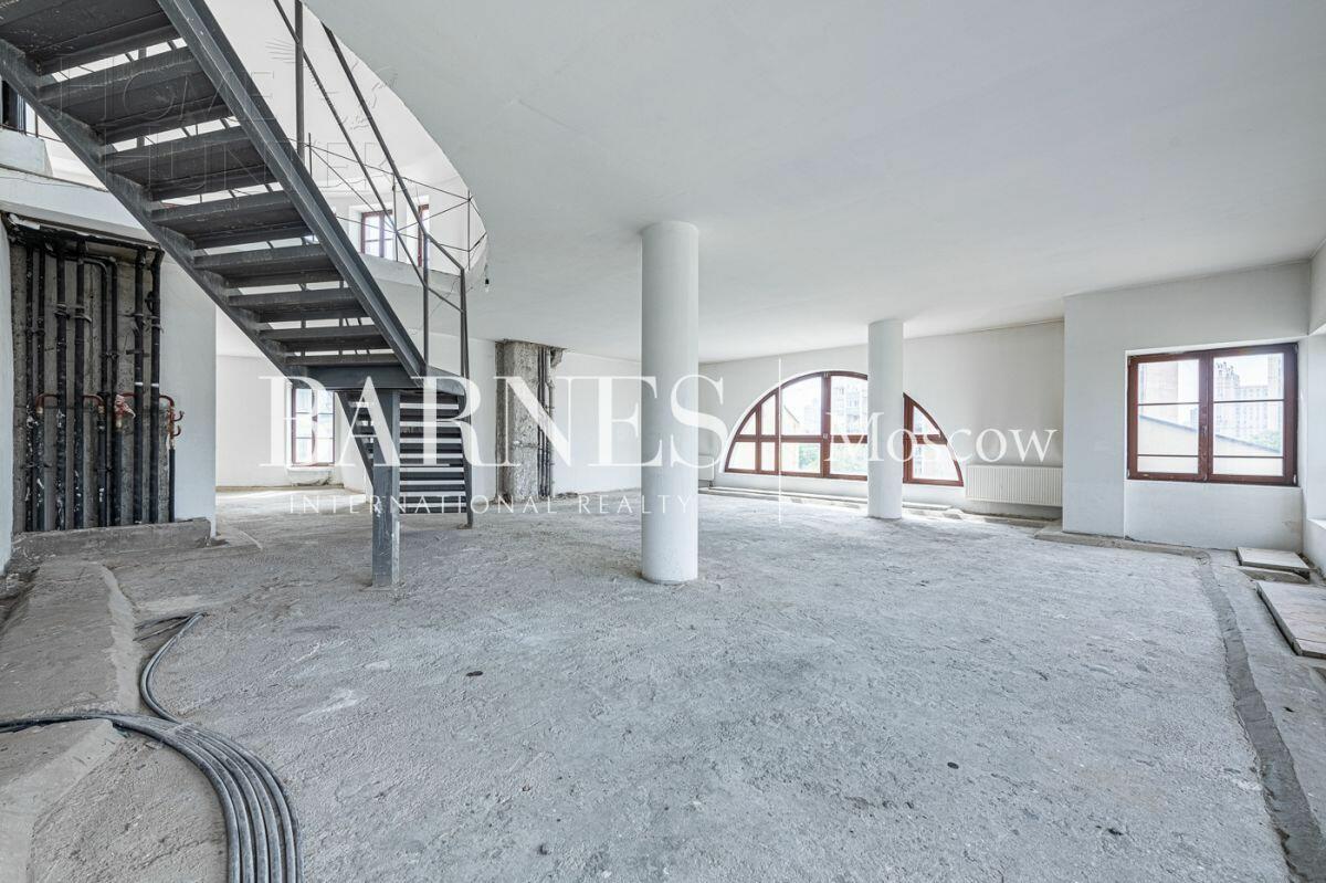 2-УРОВНЕВЫЙ ПЕНТХАУС БЕЗ ОТДЕЛКИ 640 М² НА 7 ЭТАЖЕ