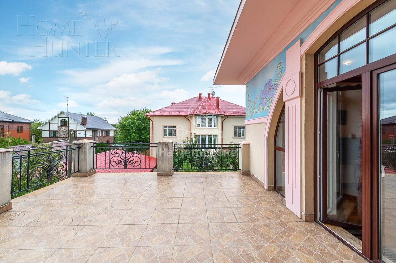 2-этажный коттедж 630 м² с отделкой