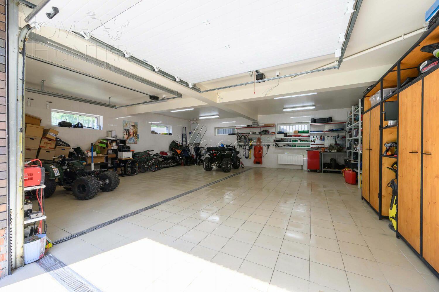 2-этажный коттедж 793 м² без отделки