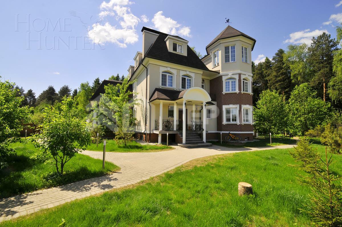 2-этажный коттедж 618 м² с отделкой