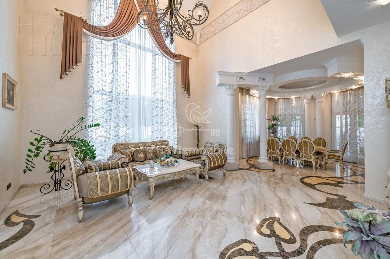 2-этажный коттедж 630 м² с отделкой