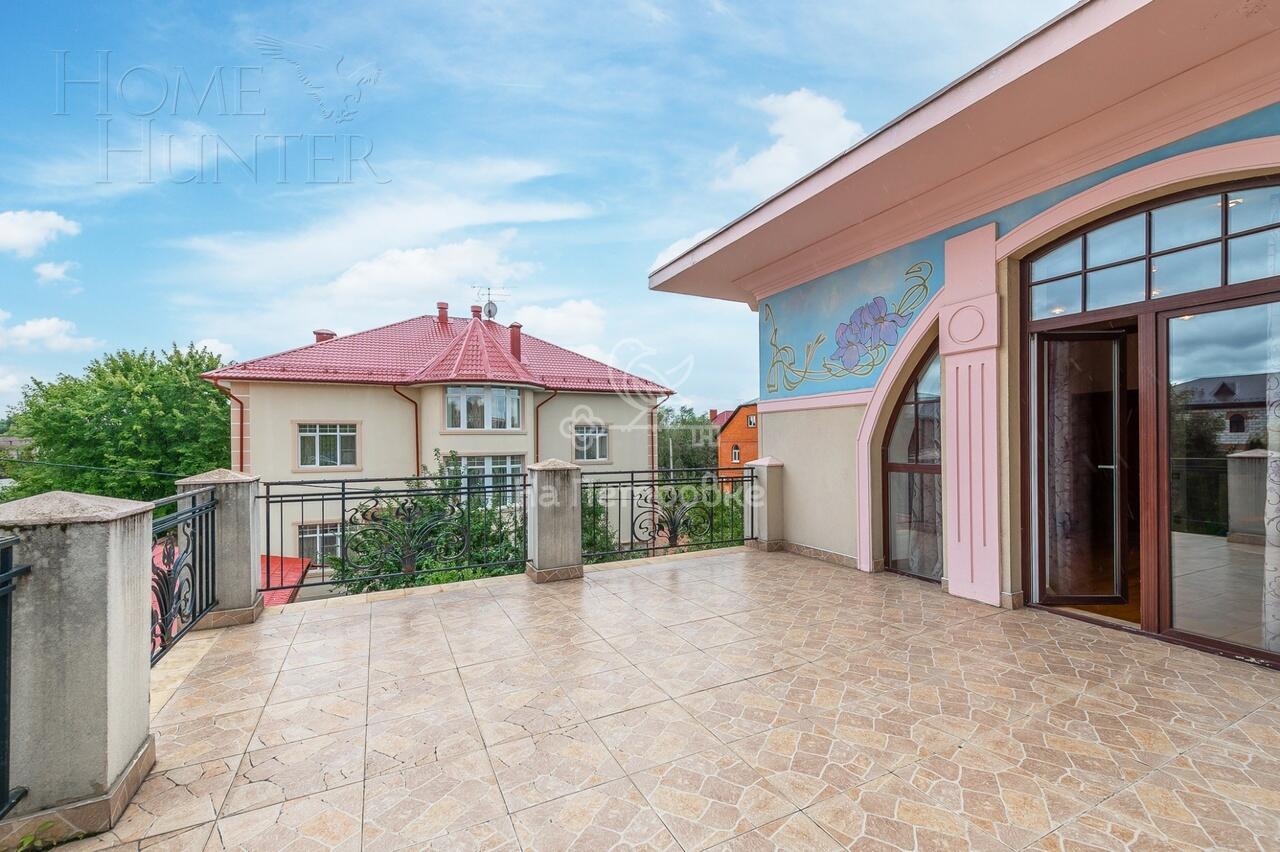 2-этажный коттедж 630 м² с отделкой