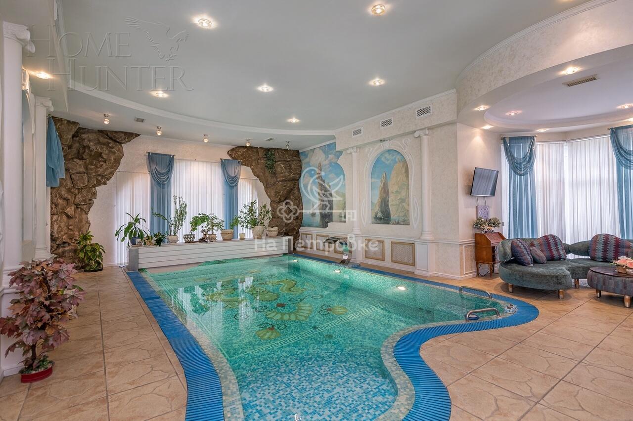 2-этажный коттедж 630 м² с отделкой