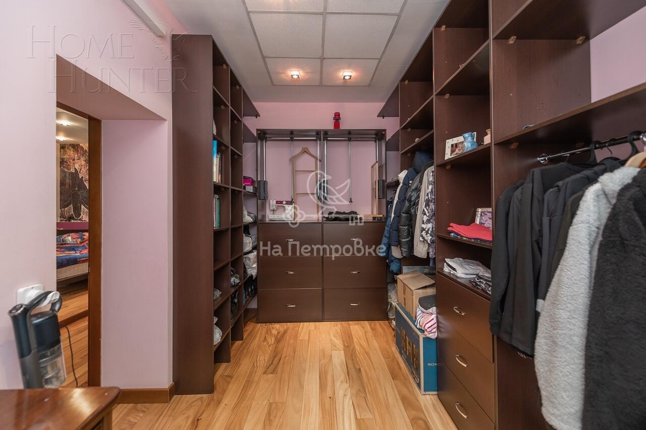 2-этажный коттедж 630 м² с отделкой