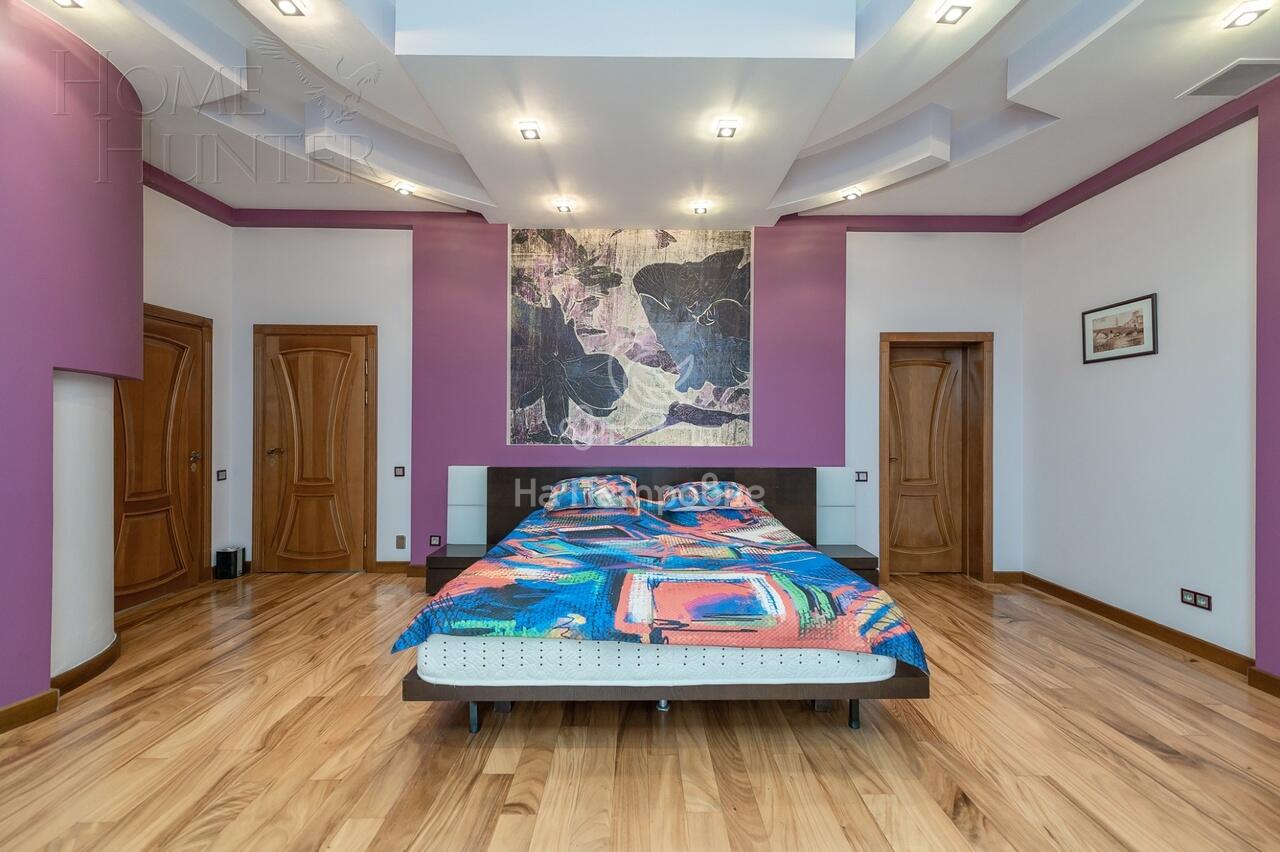 2-этажный коттедж 630 м² с отделкой