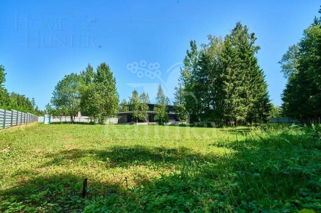 2-этажный коттедж 945 м² без отделки