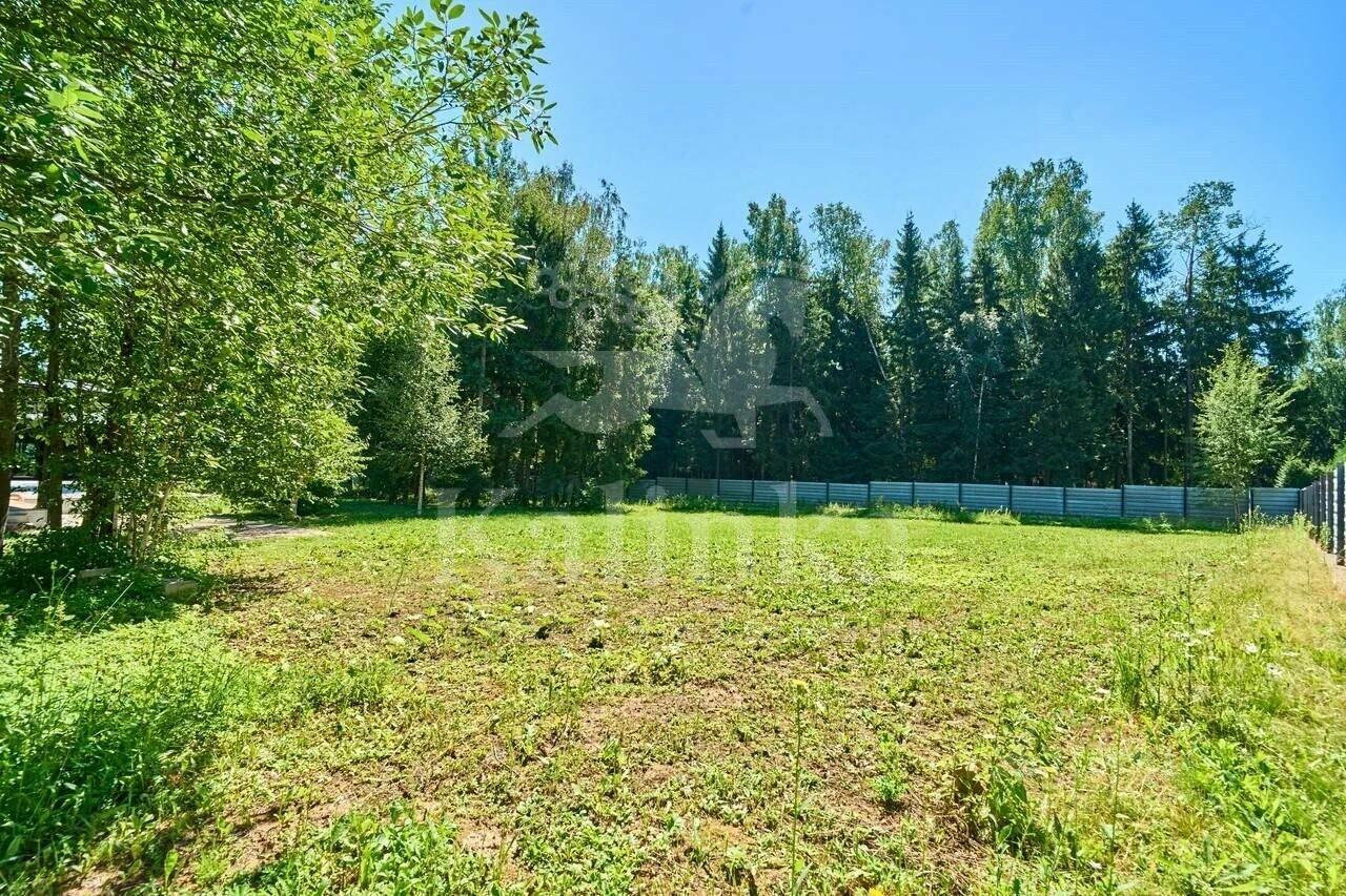 2-этажный коттедж 945 м² без отделки