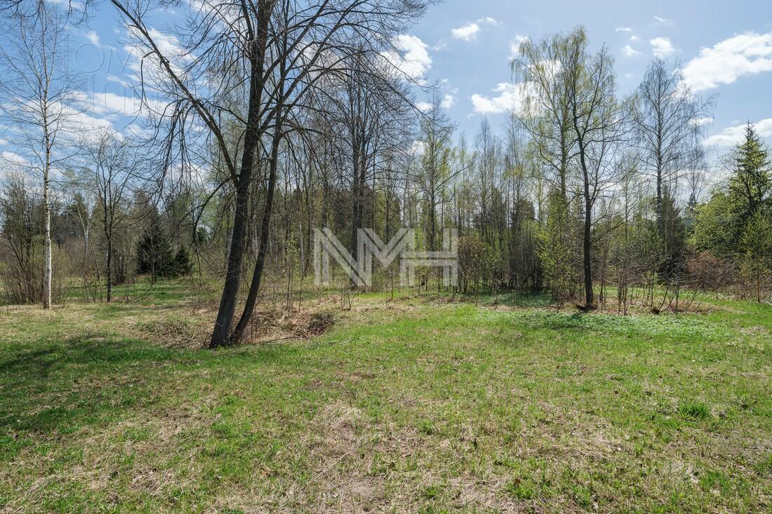 Участок 82.9 сот. в охраняемом поселке