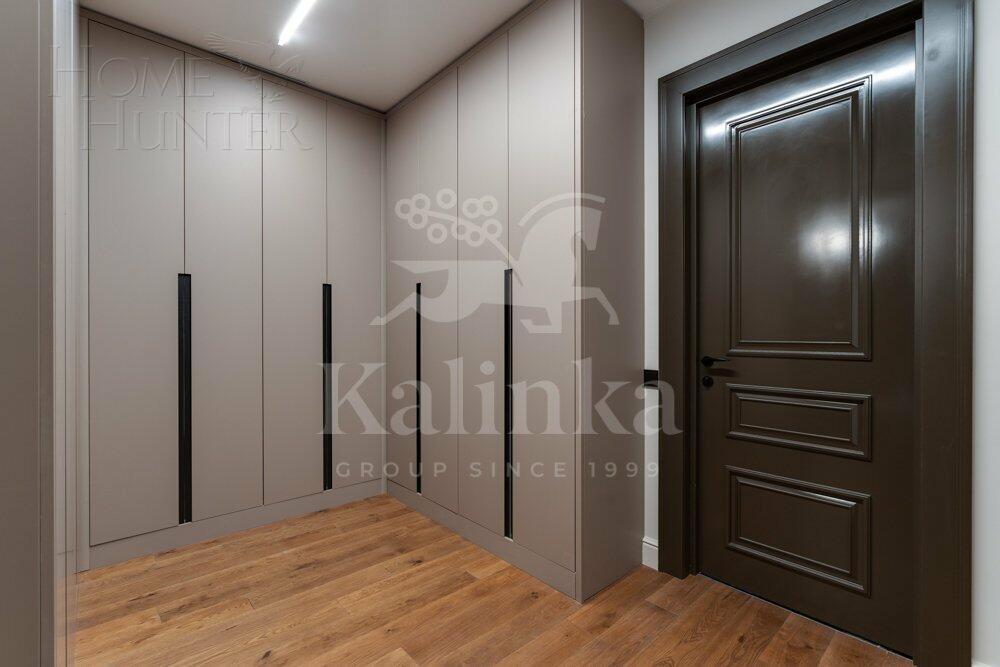 2-этажный коттедж 995 м² с отделкой
