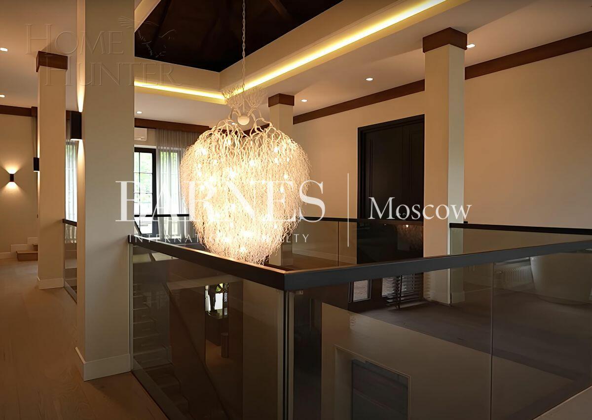 2-этажный коттедж 1 150 м² с отделкой