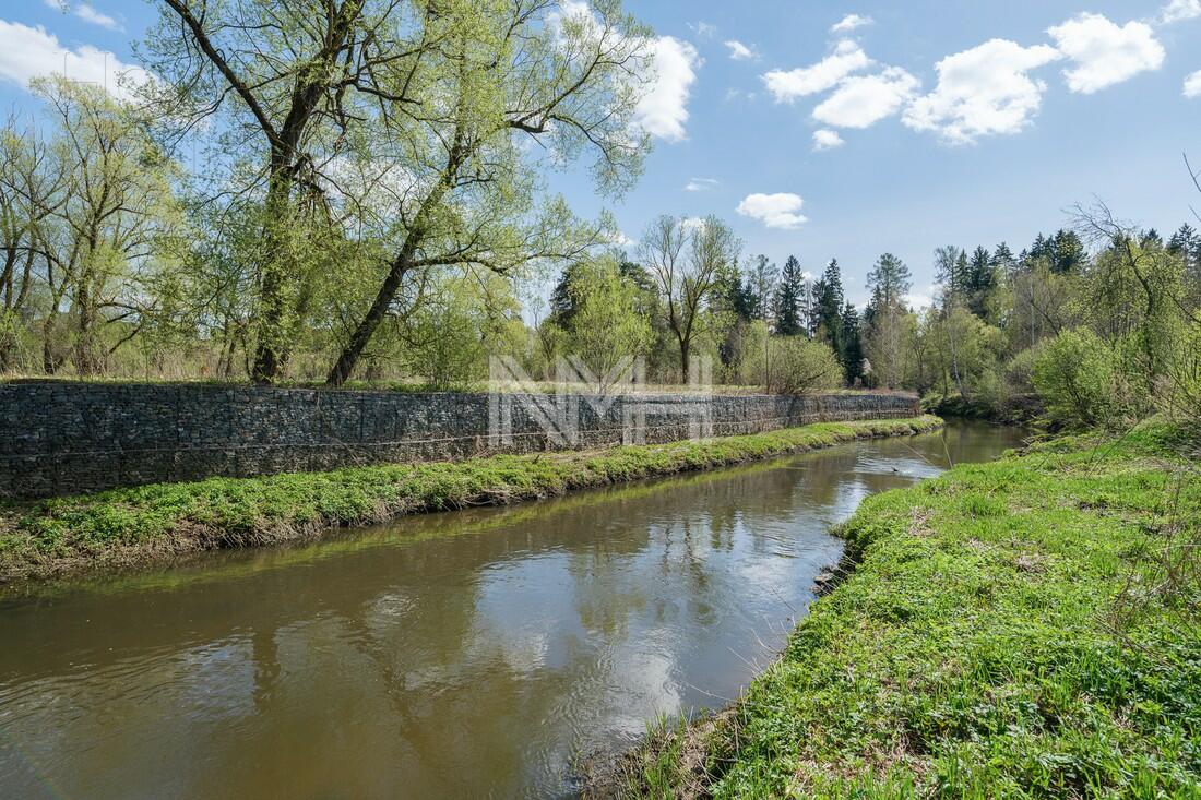 Участок 82.9 сот. в охраняемом поселке