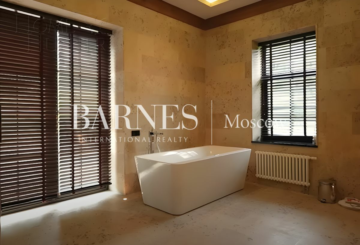 2-этажный коттедж 1 150 м² с отделкой