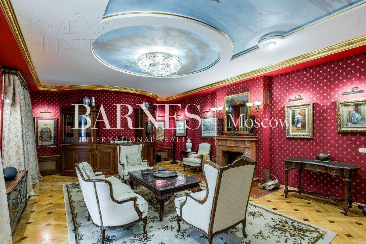 2-этажный коттедж 820 м² с отделкой