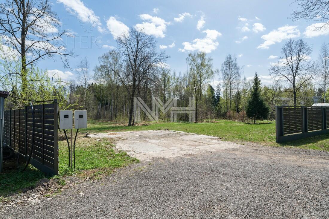 Участок 82.9 сот. в охраняемом поселке