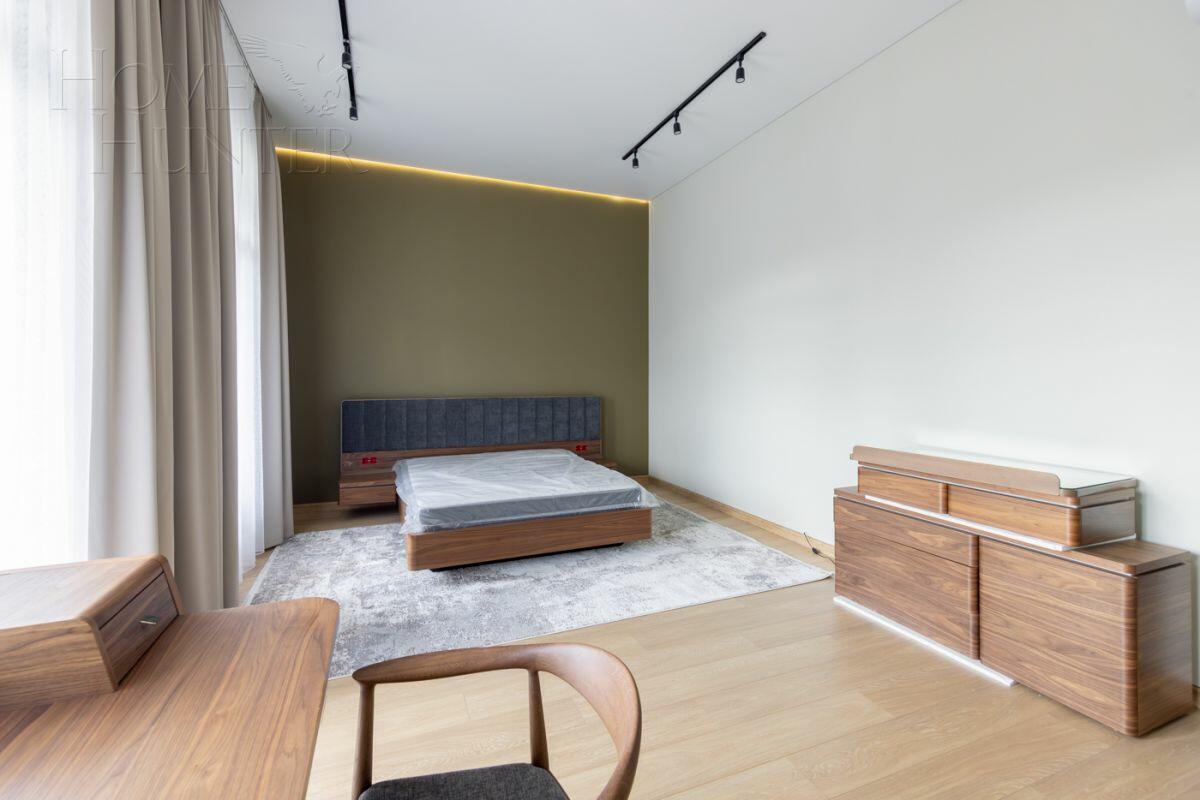 2-этажный коттедж 1 327 м² с отделкой