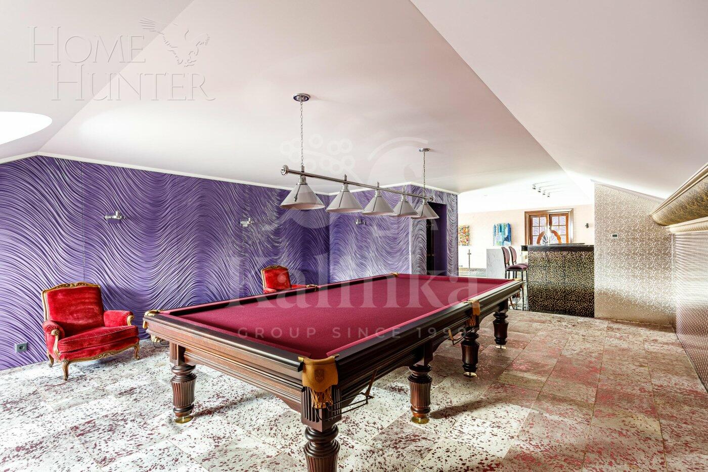 2-этажный коттедж 1 400 м² с отделкой