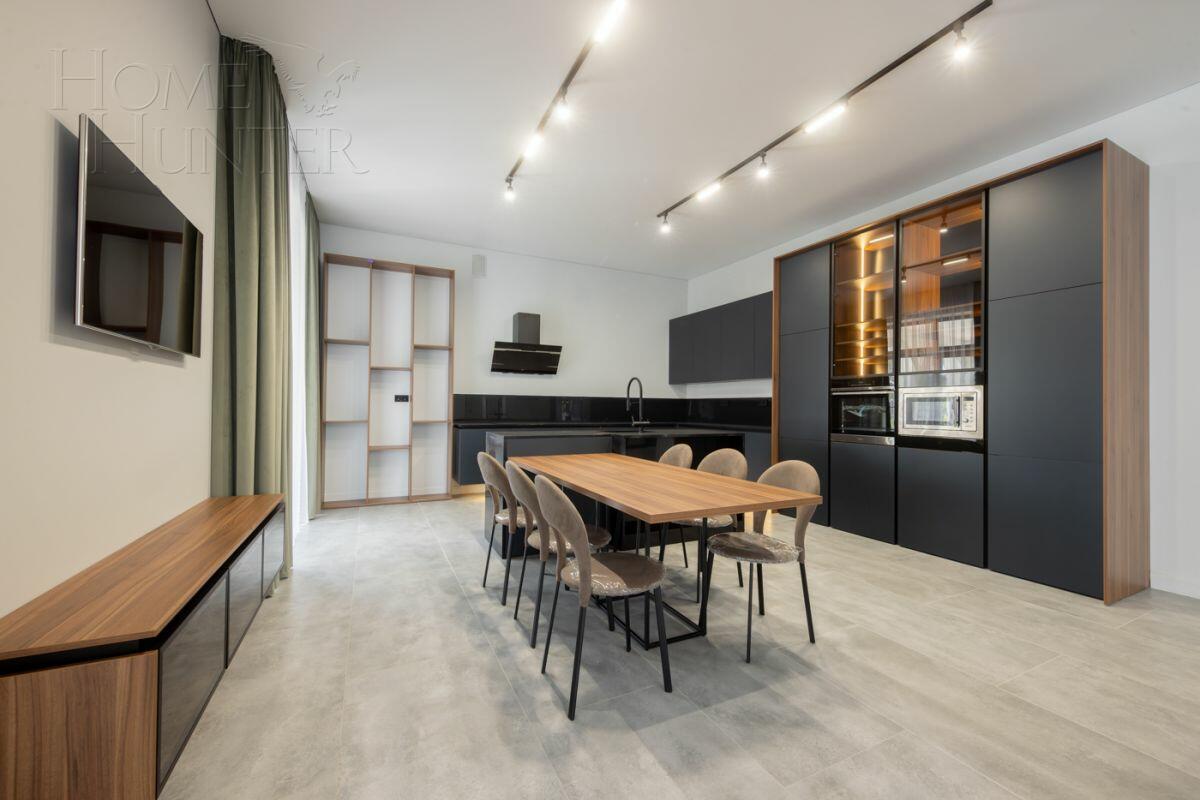 2-этажный коттедж 1 327 м² с отделкой