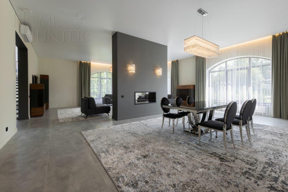 2-этажный коттедж 1 327 м² с отделкой