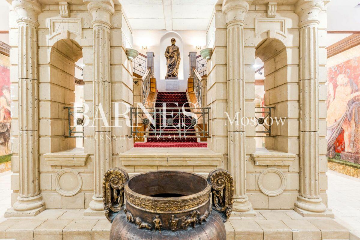 2-этажный коттедж 820 м² с отделкой