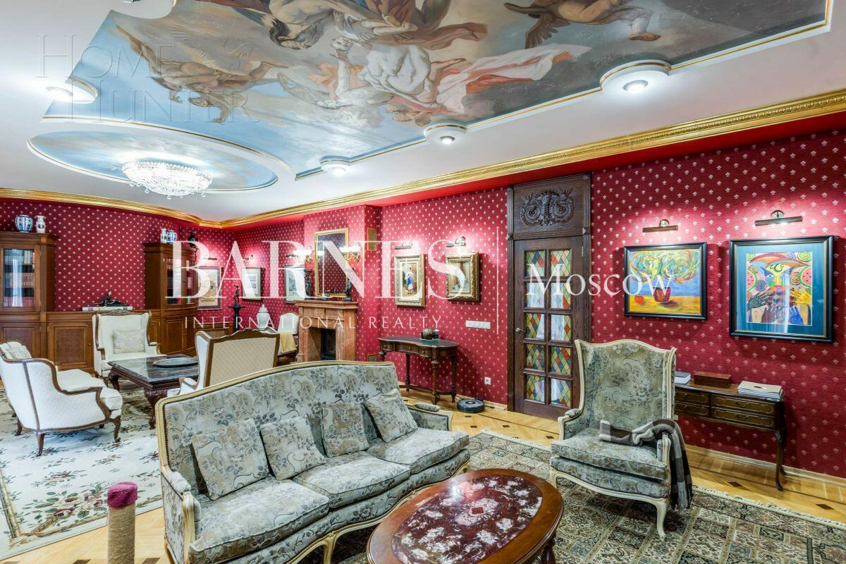 2-этажный коттедж 820 м² с отделкой