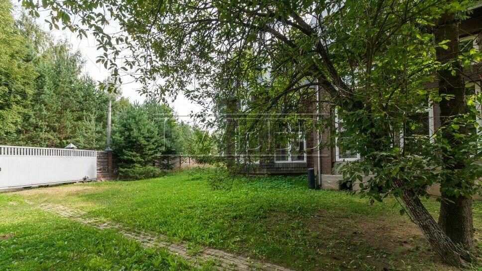 2-этажный коттедж 800 м² без отделки