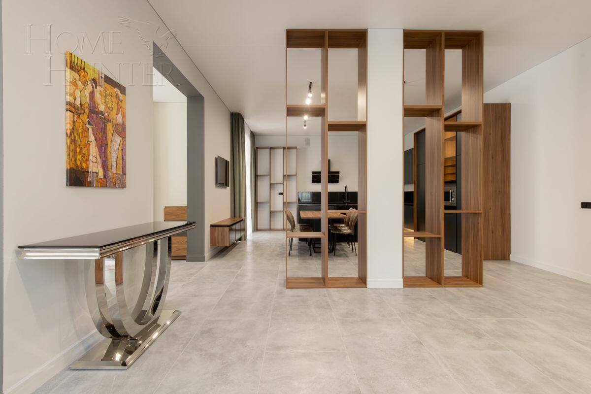 2-этажный коттедж 1 327 м² с отделкой