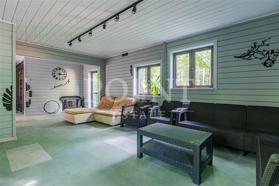 2-этажный коттедж 300 м² с отделкой