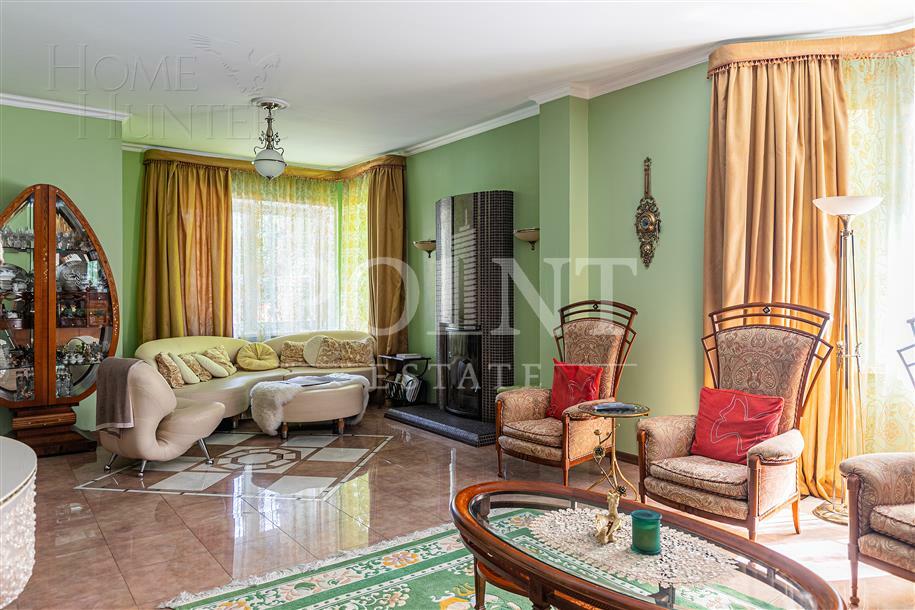 2-этажный коттедж 300 м² с отделкой