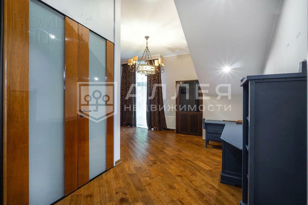 2-этажный коттедж 478 м² с отделкой