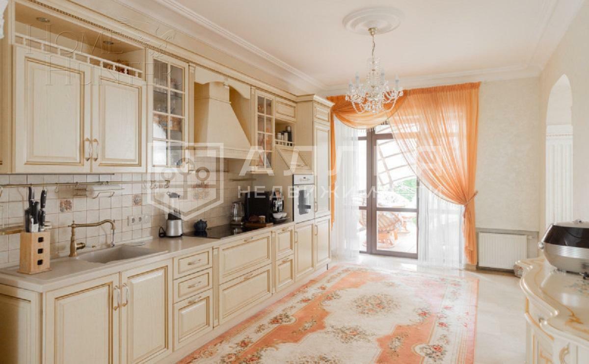 2-этажный коттедж 450 м² с отделкой