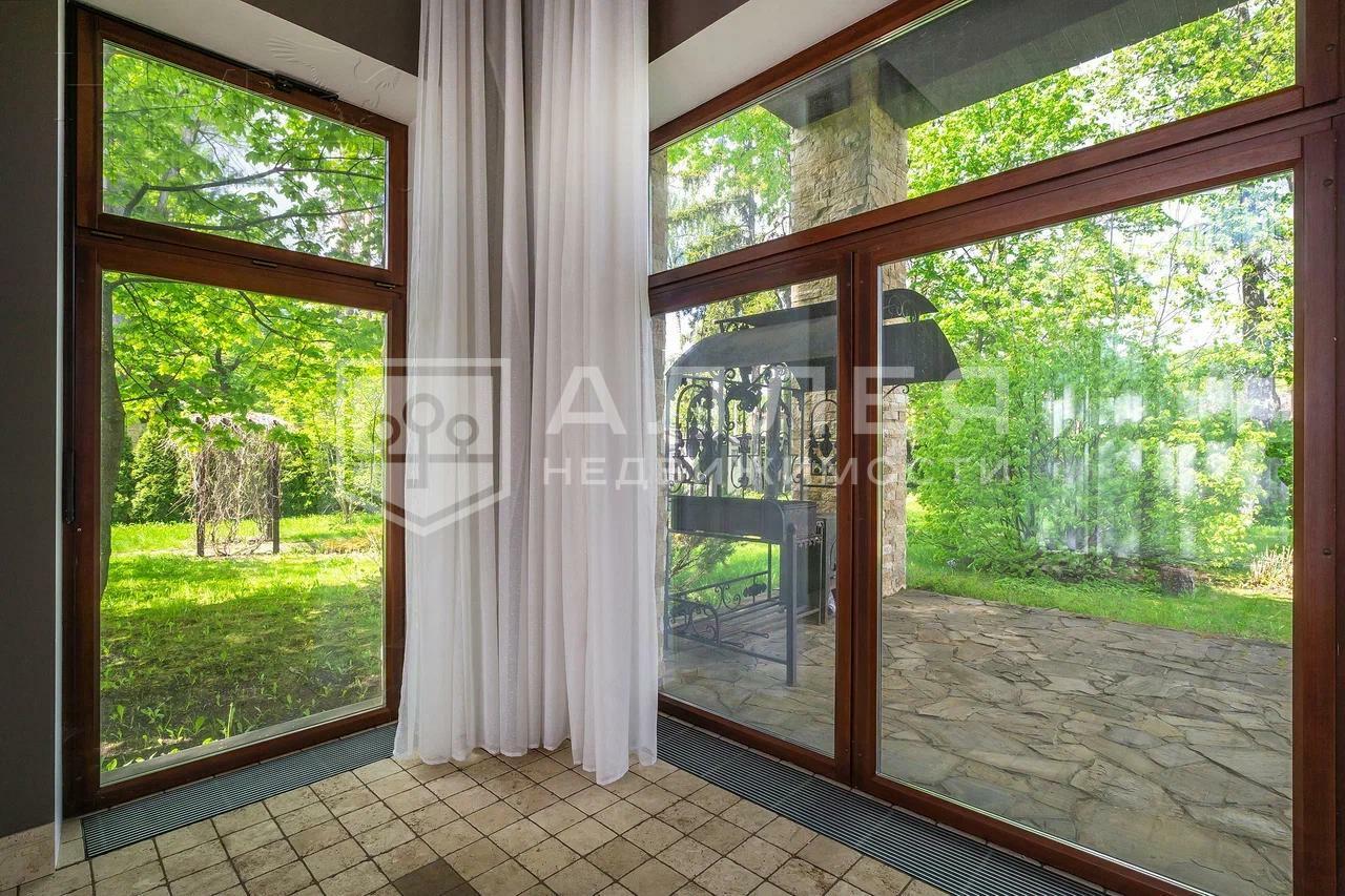 2-этажный коттедж 478 м² с отделкой