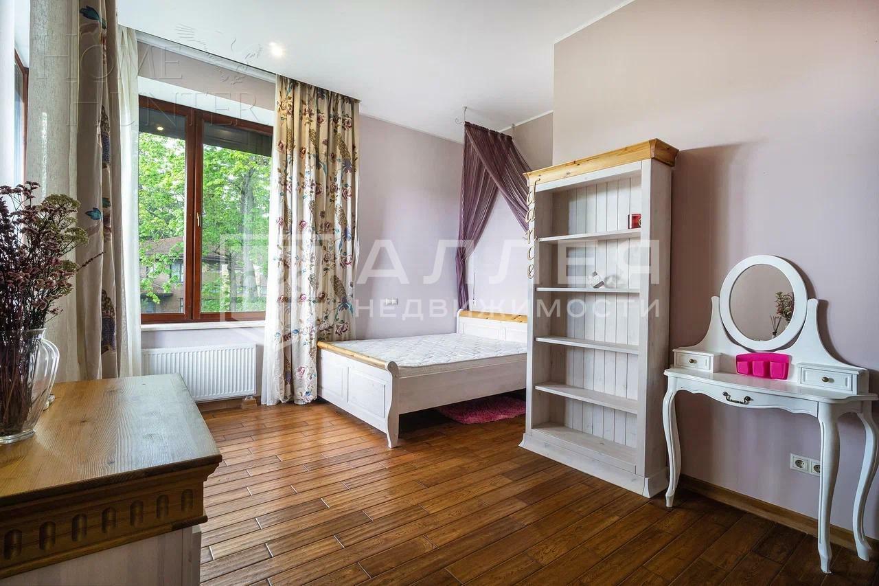 2-этажный коттедж 478 м² с отделкой