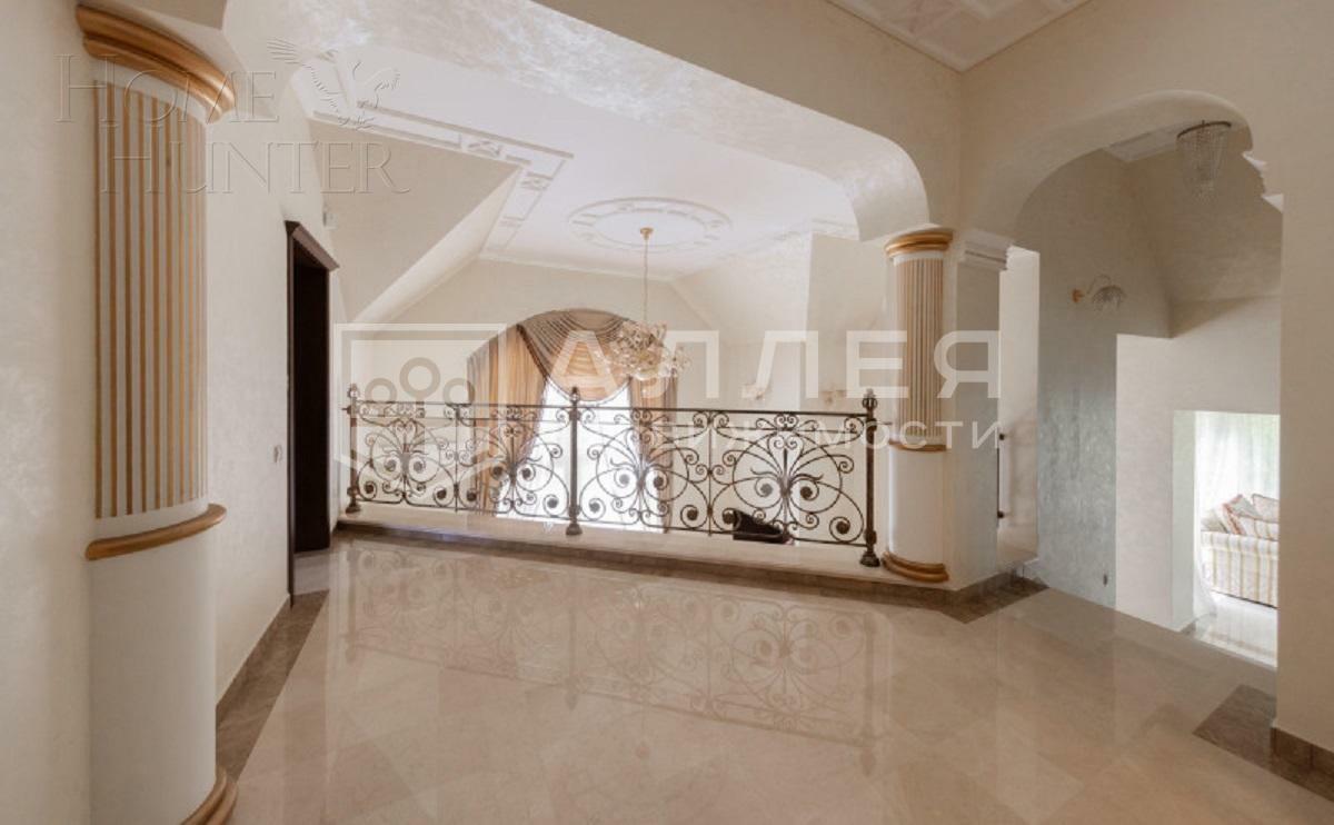 2-этажный коттедж 450 м² с отделкой