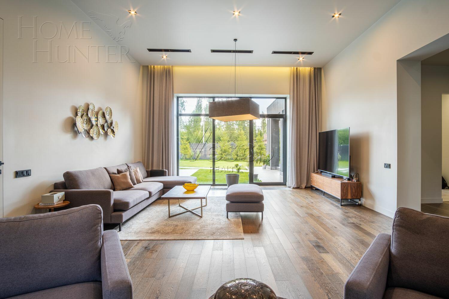 2-этажный коттедж 450 м² с отделкой