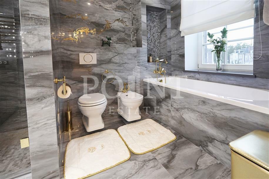 3-этажный коттедж 550 м² с отделкой