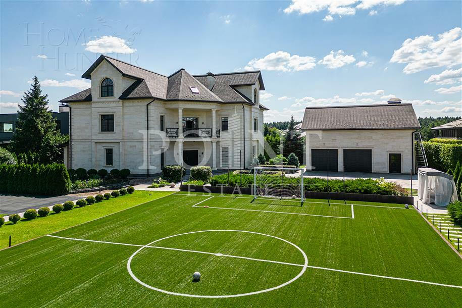 2-этажный коттедж 1 280 м² с отделкой