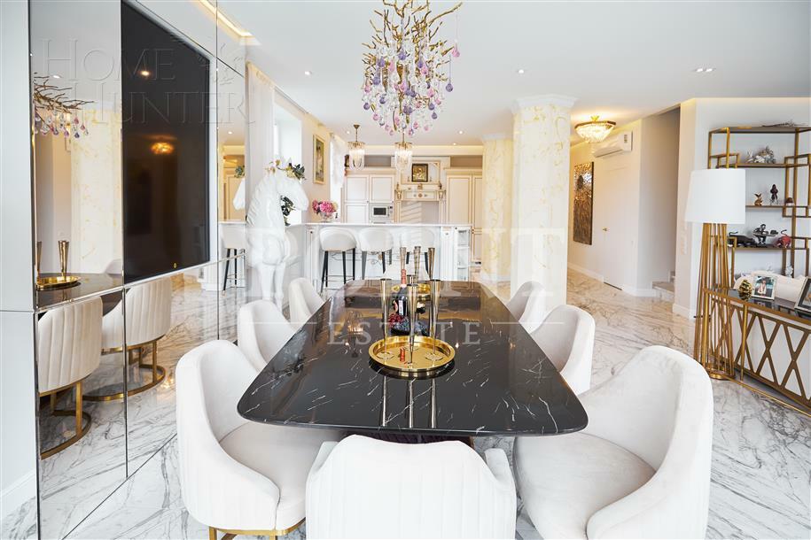 3-этажный коттедж 550 м² с отделкой