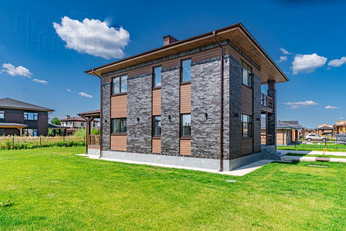 2-этажный коттедж 200 м² с отделкой