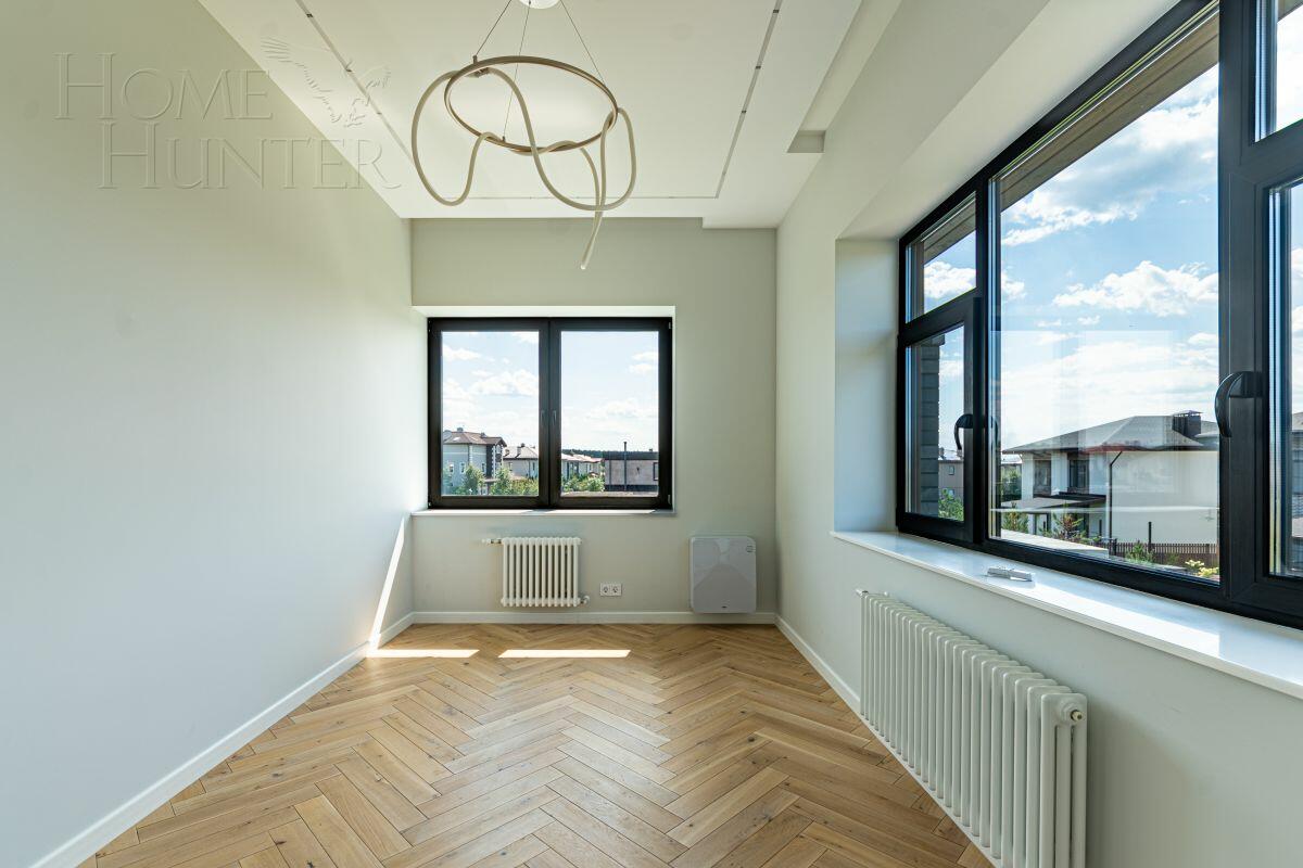 2-этажный коттедж 200 м² с отделкой