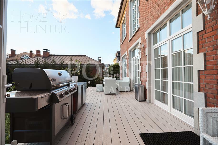 3-этажный коттедж 550 м² с отделкой