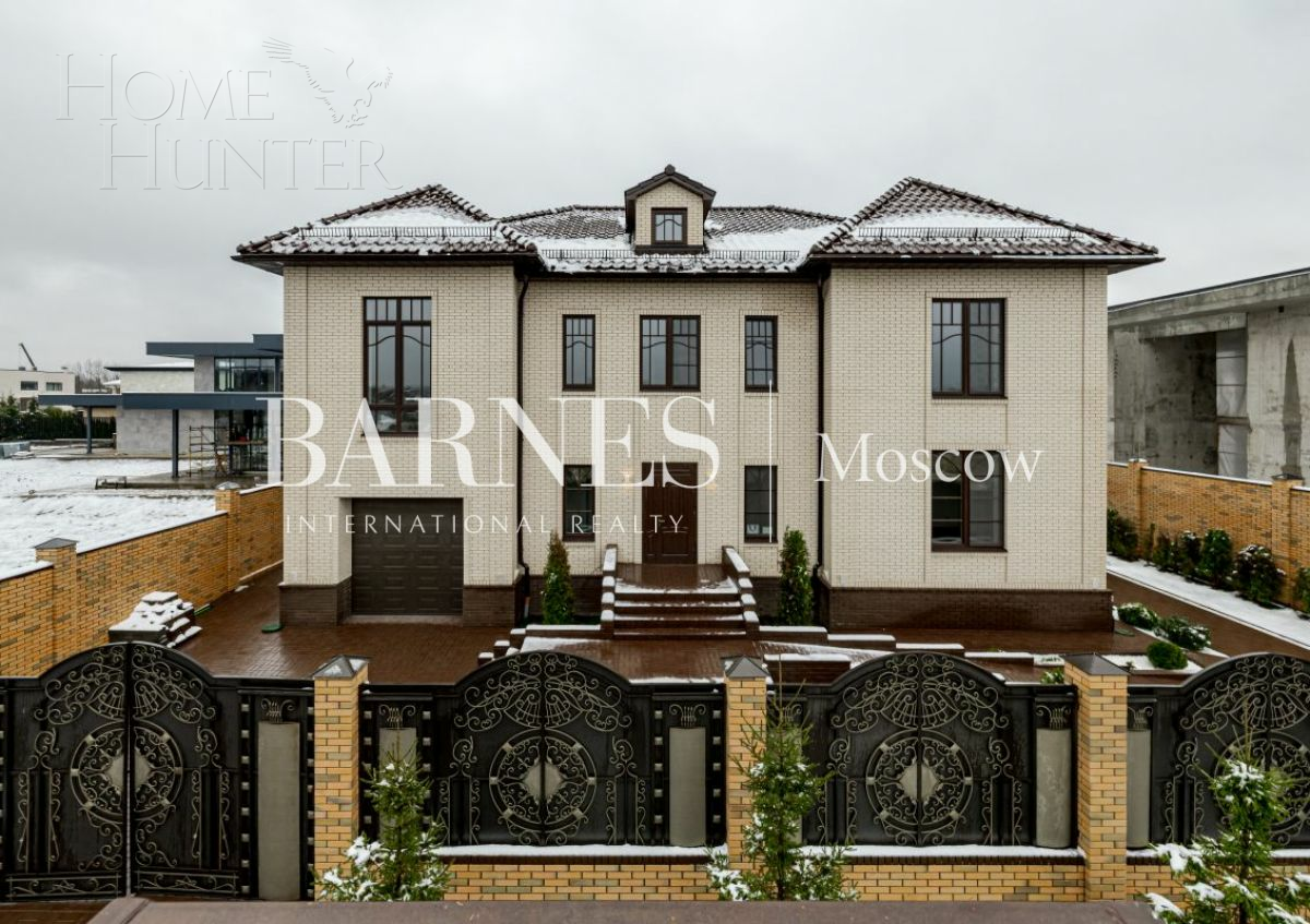 2-этажный коттедж 630 м² с отделкой